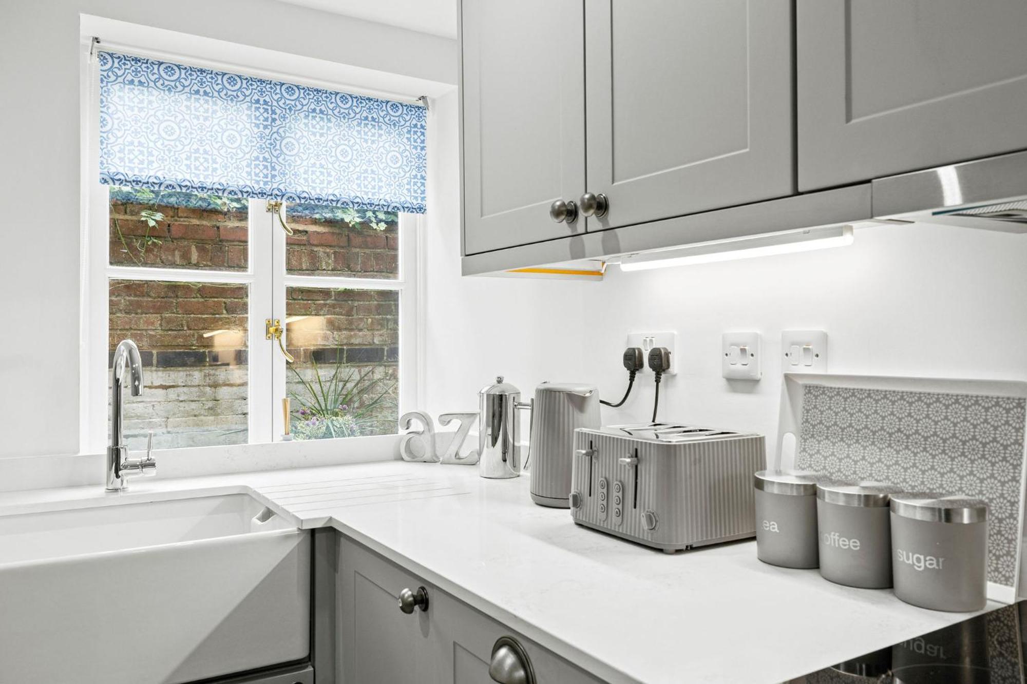 Bell Cottage By Ludlow Castle With Onsite Parking Extérieur photo